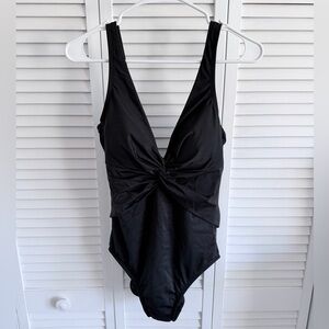 NWT Maurice’s Twist Front Swimsuit